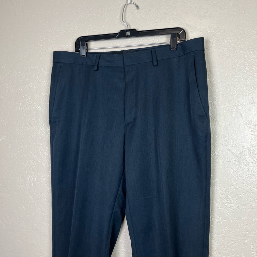 5/$30 Haggar clothing men tailored fit men‎ navy blue pants size 38X32 - Picture 3 of 15